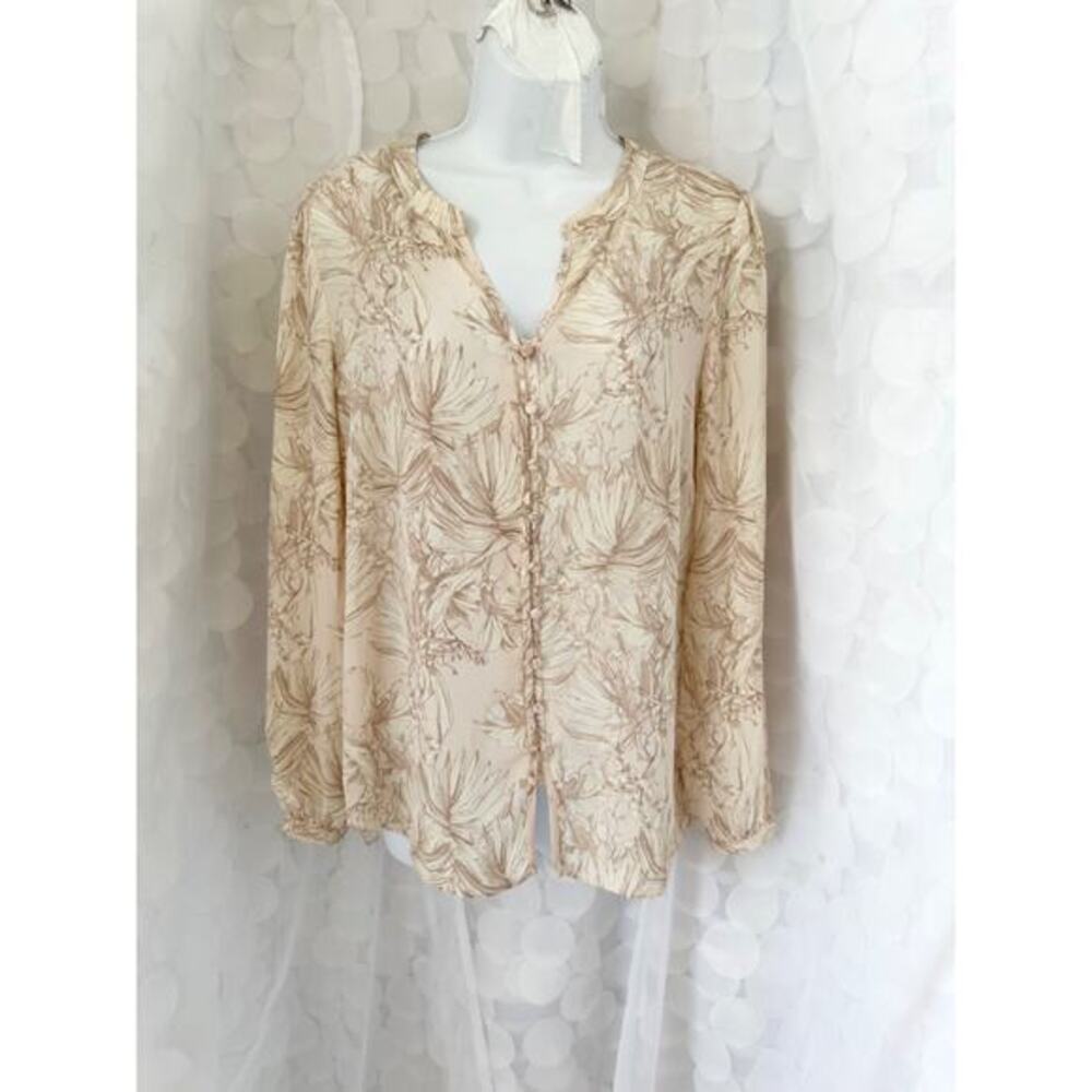 Cynthia Rowley M Beige Toile Palm leaf print chiffon blouse long sleeve V neck